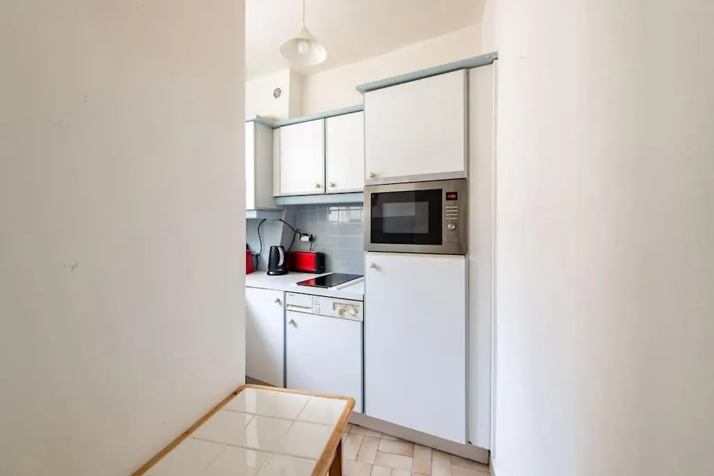 Lecourbe - Cosy Appartement Proche Montparnasse Parijs