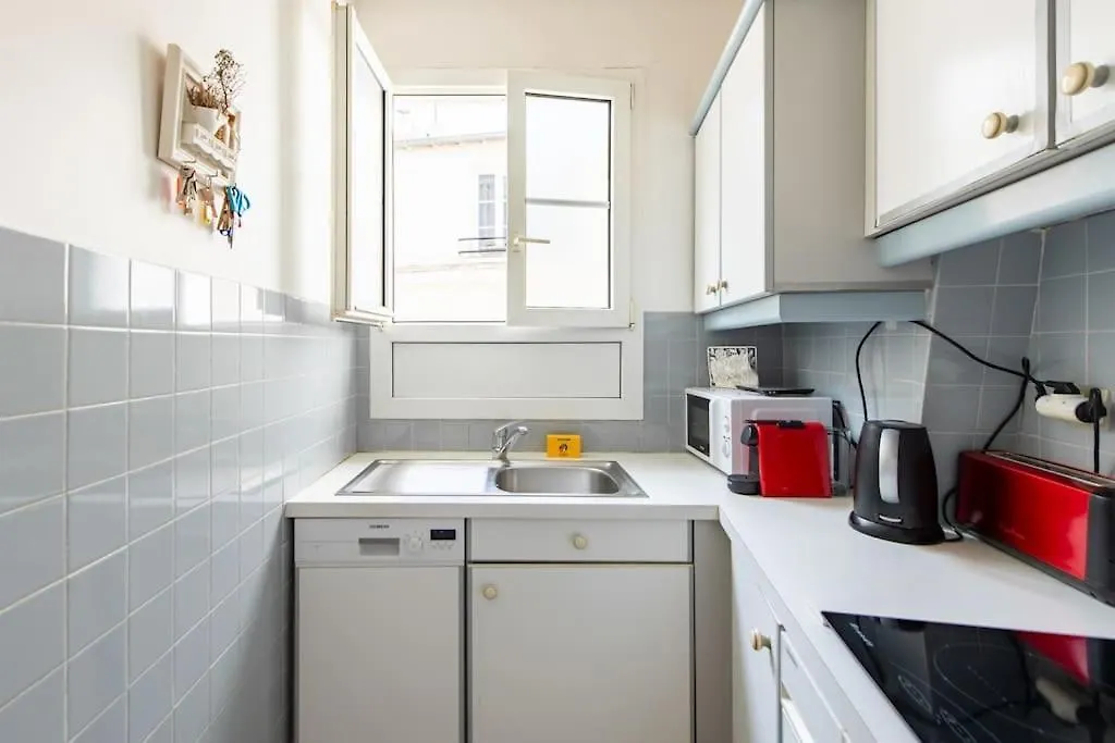 Apartment Lecourbe - Cosy Appartement Proche Montparnasse Paris France